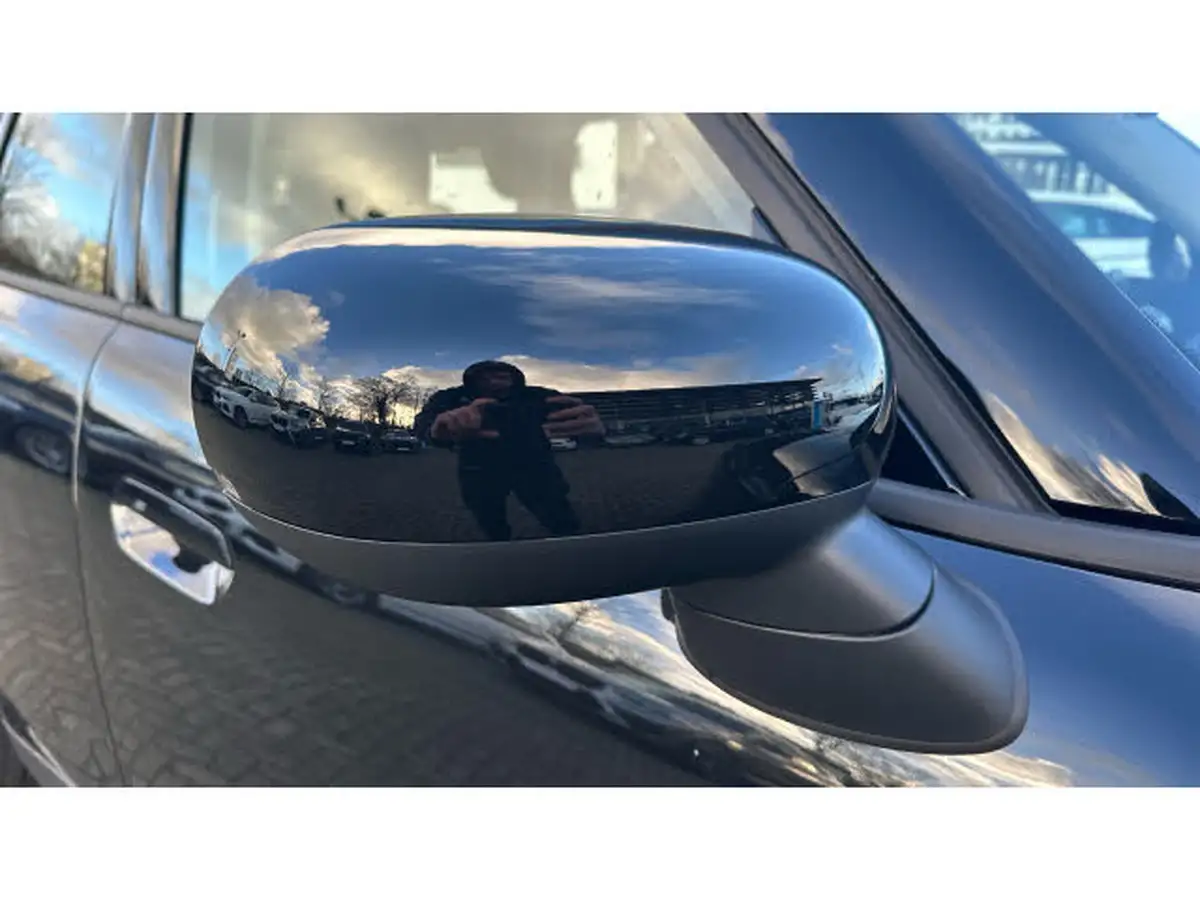 2024-mini-countryman-e-cooper-e-classic-big-24