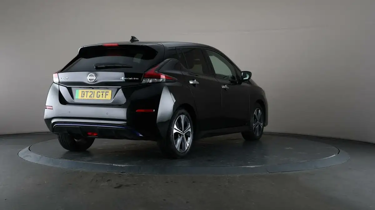 2021-nissan-leaf-e-n-connecta-big-68