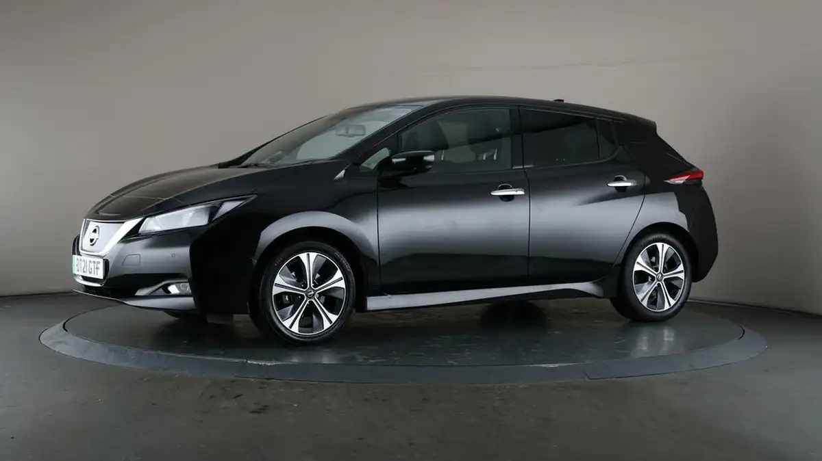 2021-nissan-leaf-e-n-connecta-big-40