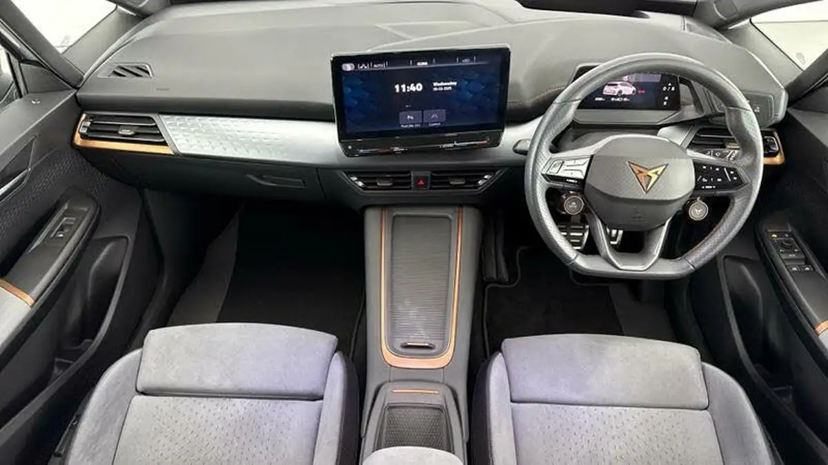 2022-cupra-born-e-v3-230ps-58kwh-e-boost-big-7