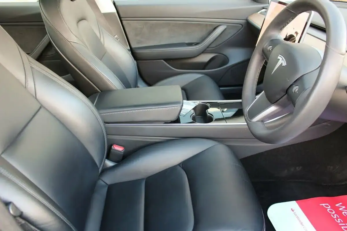 2019-tesla-model-3-e-4x4-performance-pack-big-9