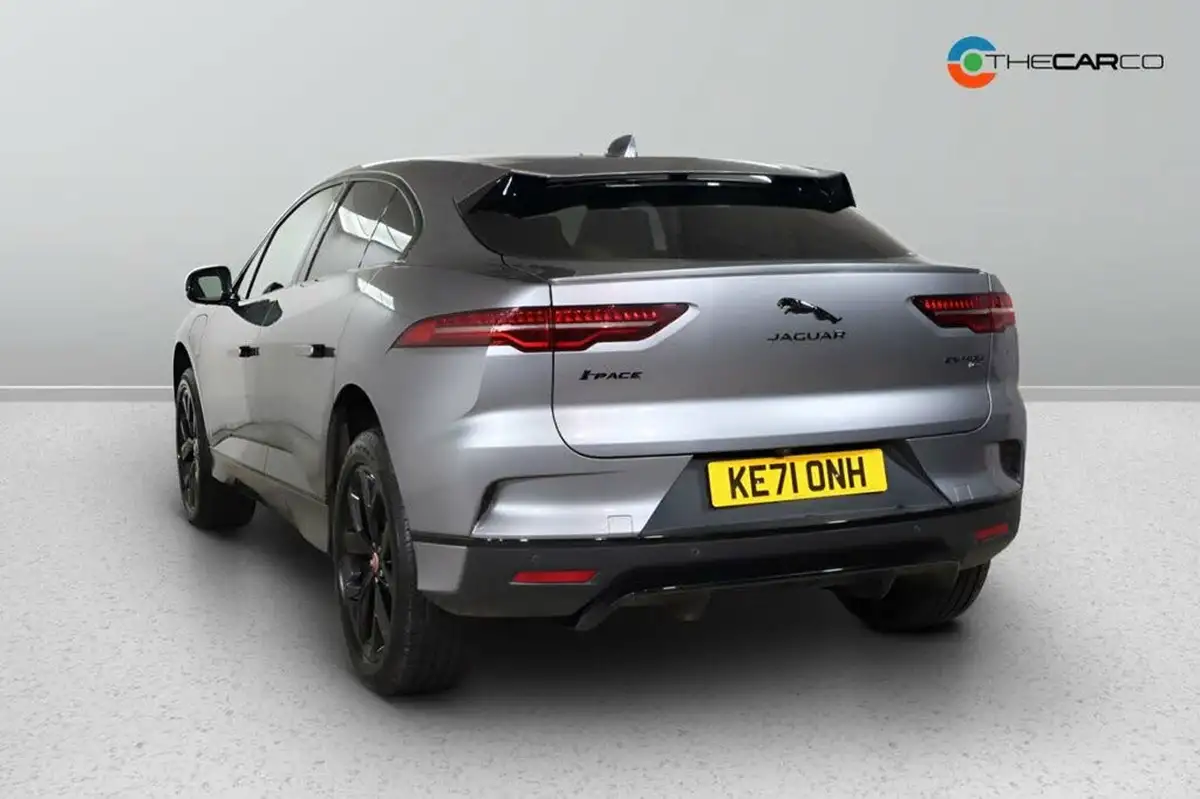 2021-jaguar-i-pace-ev400-black-big-8