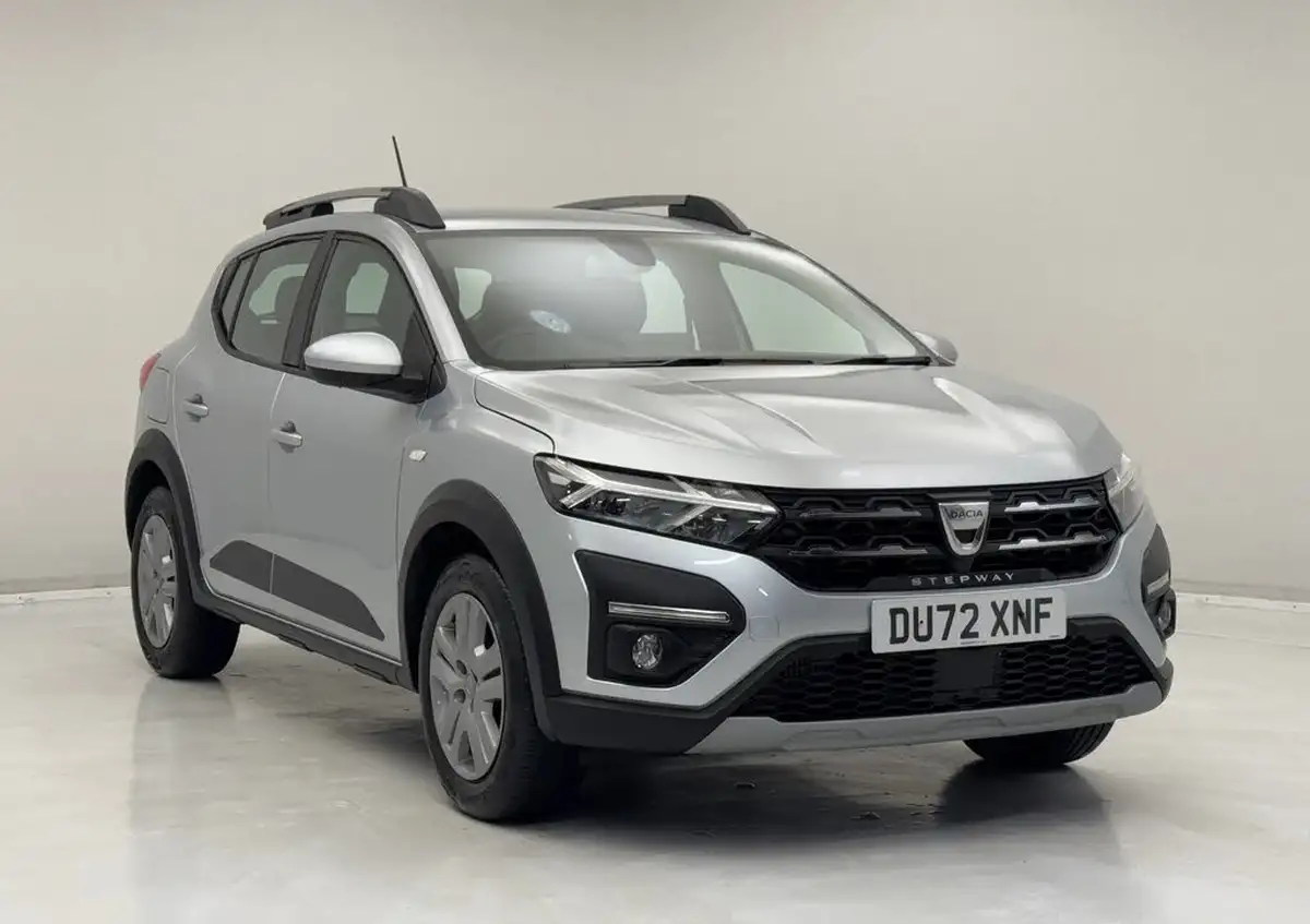 2022-dacia-sandero-stepway-10-tce-comfort-90bhp-big-0