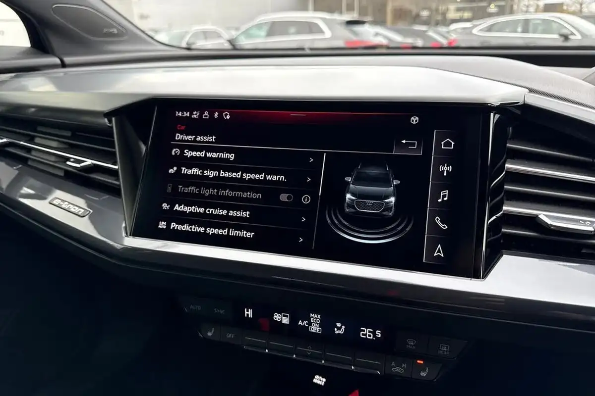2024-audi-q4-e-tron-45e-black-edition-sportback-auto-big-43