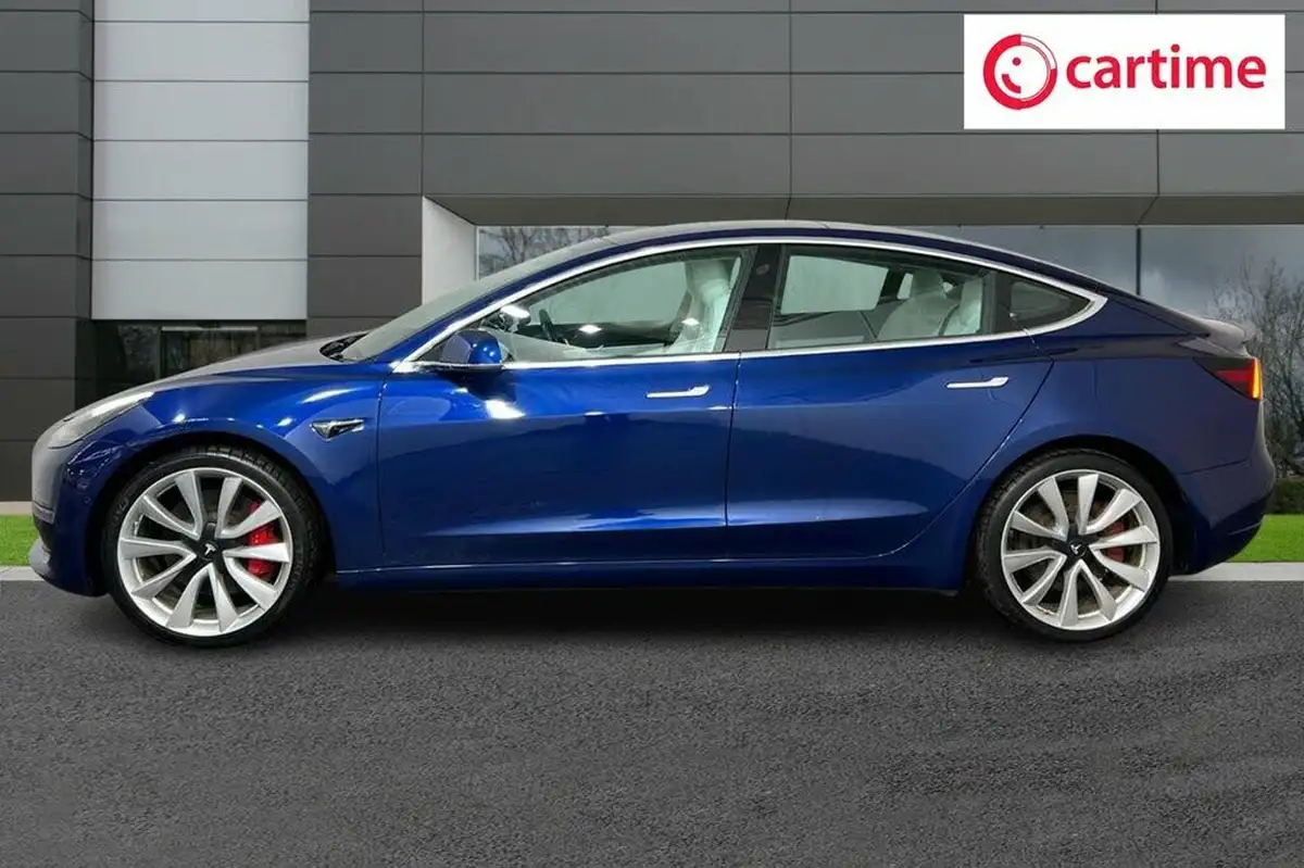 2019-tesla-model-3-e-4x4-performance-pack-big-2