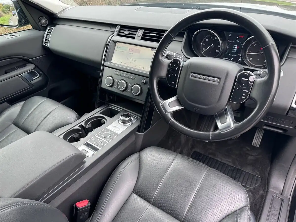 2020-land-rover-discovery-20-sd4-commercial-s-big-5