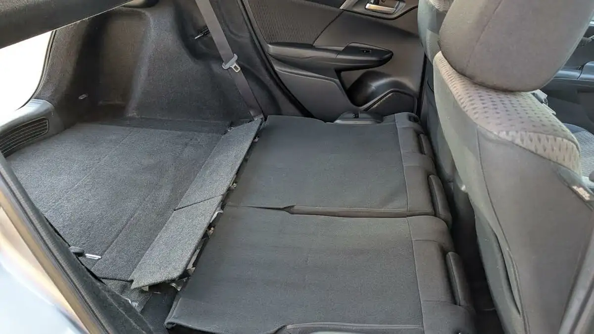 2019-honda-jazz-13-i-vtec-ex-navi-big-19