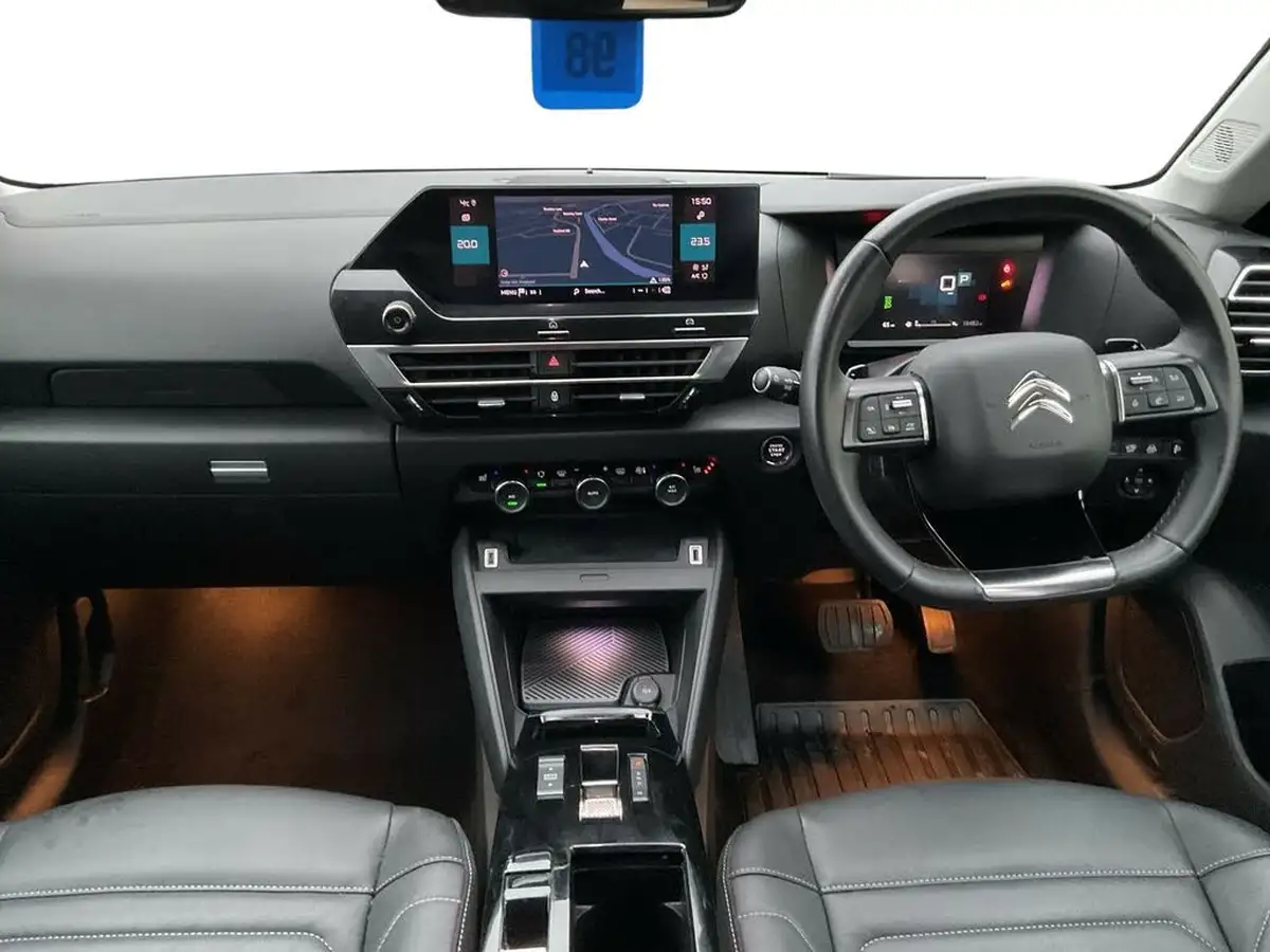 2022-citroen-c4-12-puretech-shine-plus-130ps-big-6