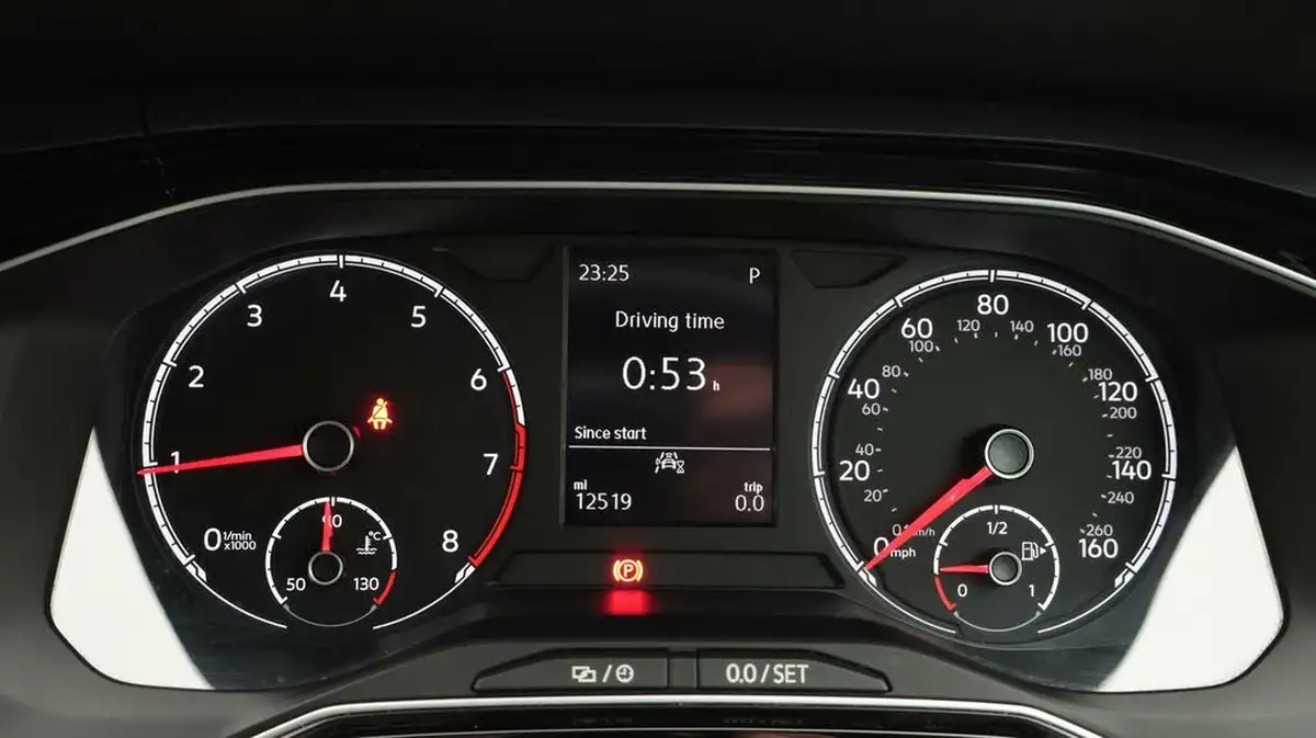 2020-volkswagen-polo-10-tsi-r-line-115ps-dsg-big-10