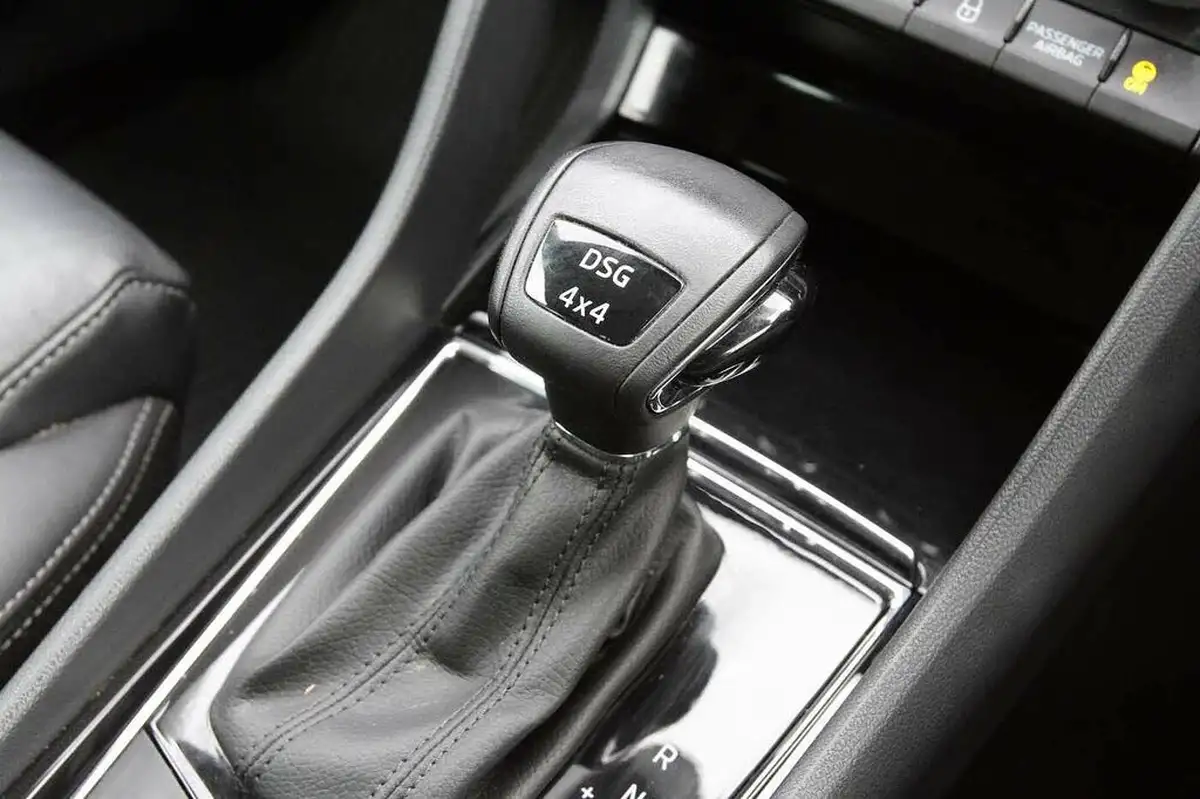 2020-skoda-kodiaq-20tdi-edition-190ps-4x4-dsg-big-14