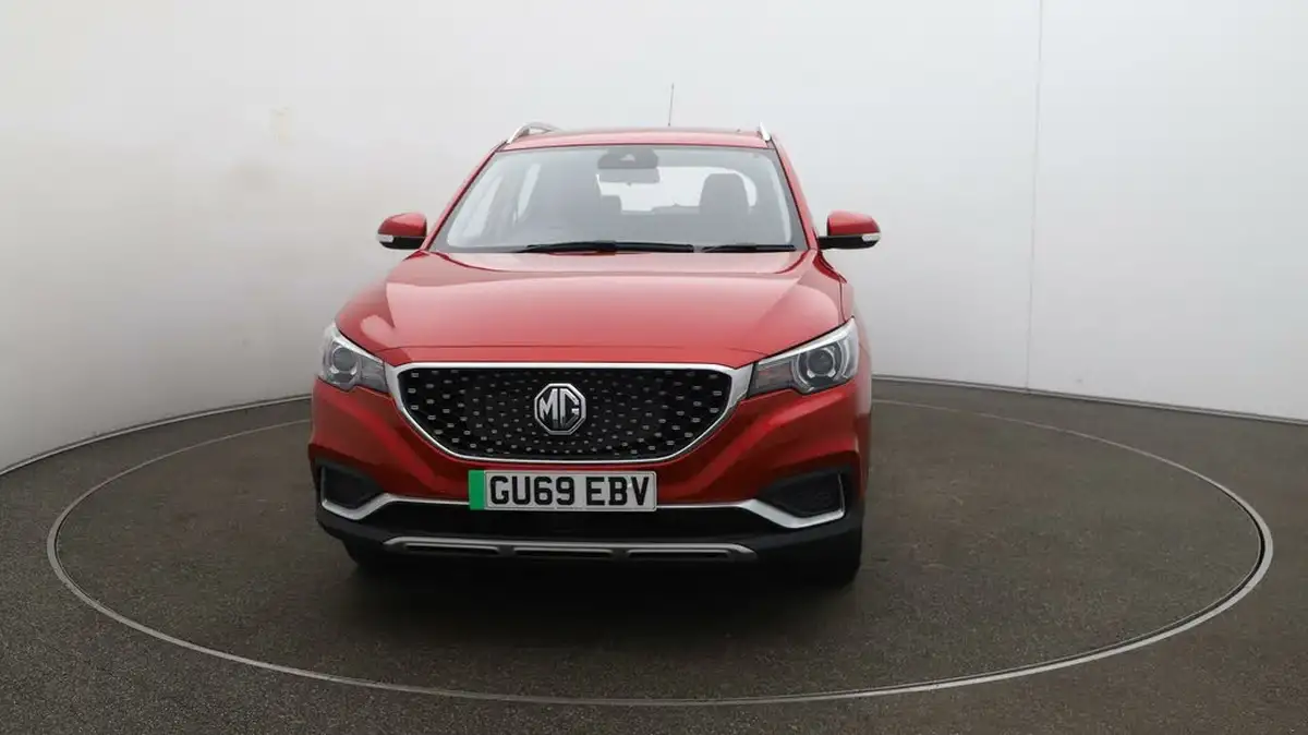 2019-mg-zs-suv-e-exclusive-ev-big-36