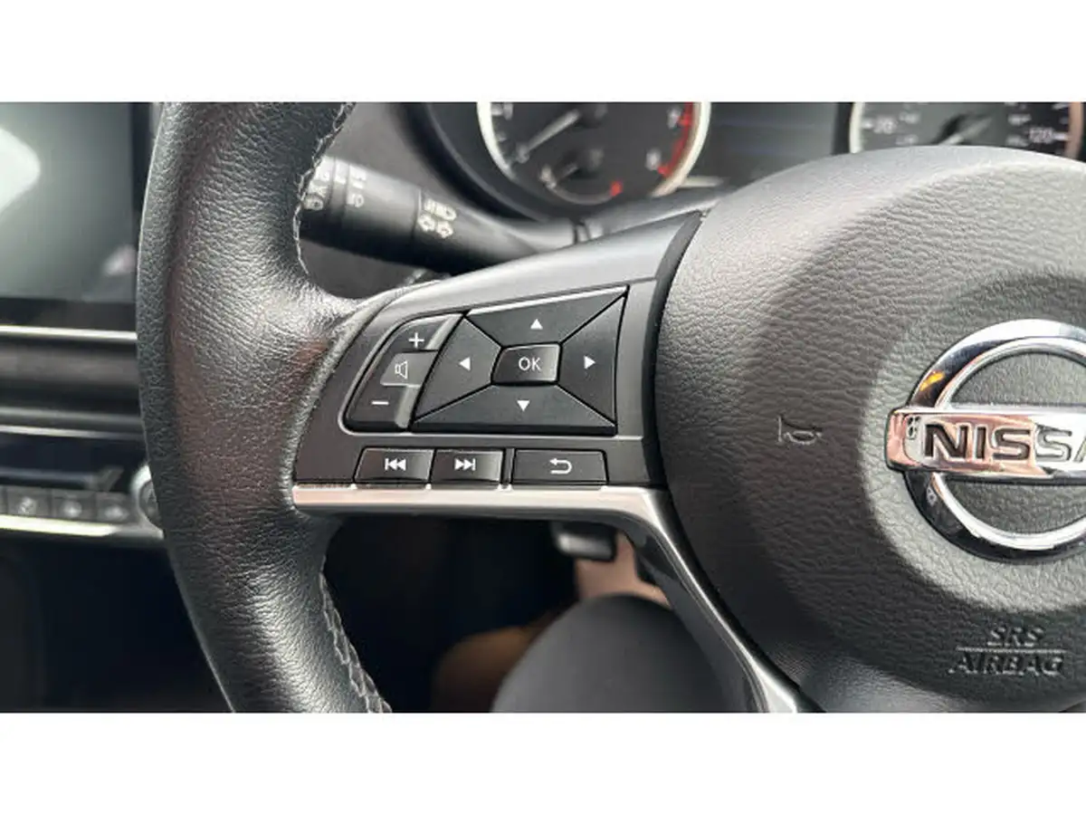 2022-nissan-micra-10-ig-t-n-sport-big-30