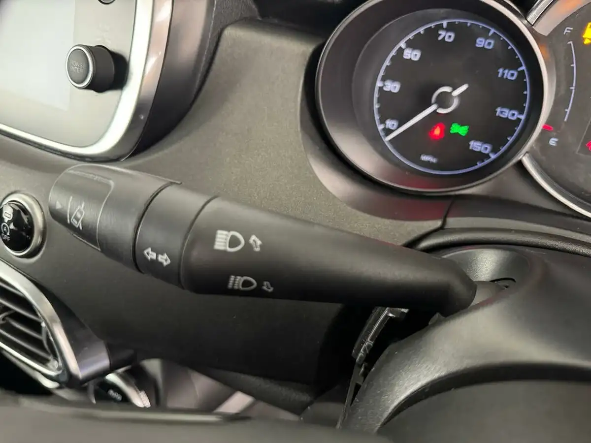 2021-fiat-500x-10-firefly-turbo-cross-big-25