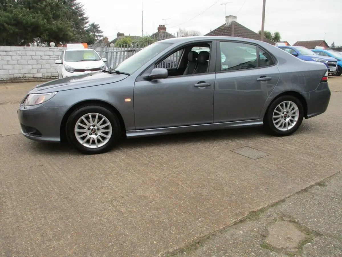 2007-saab-9-3-20-linear-se-18t-saloon-4d-big-7