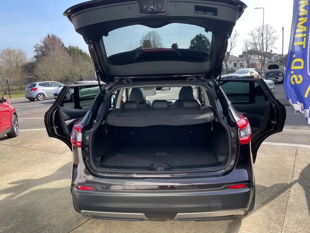 2019-nissan-qashqai-13-dig-t-tekna-160ps-dct-big-17