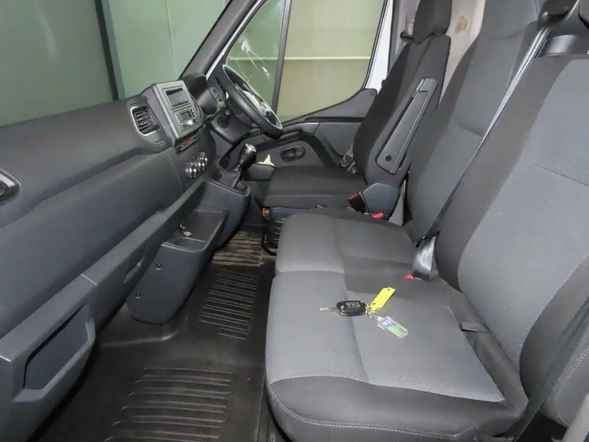 2021-renault-master-23dci-lm35-135-business-eu6d-panel-big-8