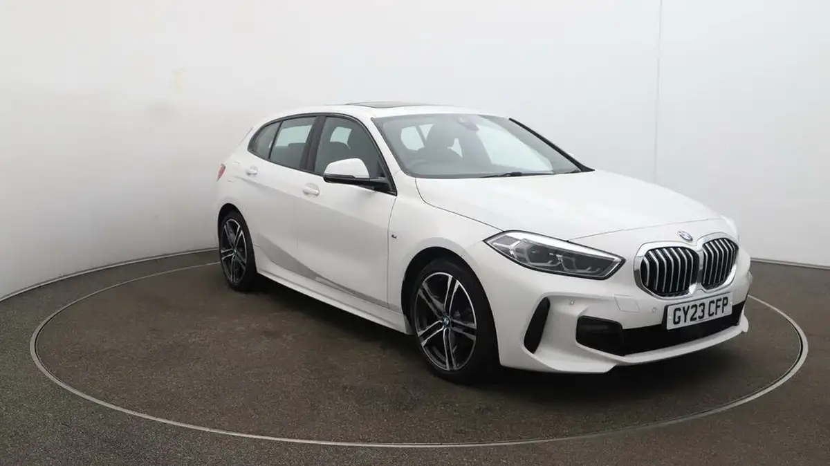 2023-bmw-1-series-15-118i-m-sport-lcp-dct-big-42