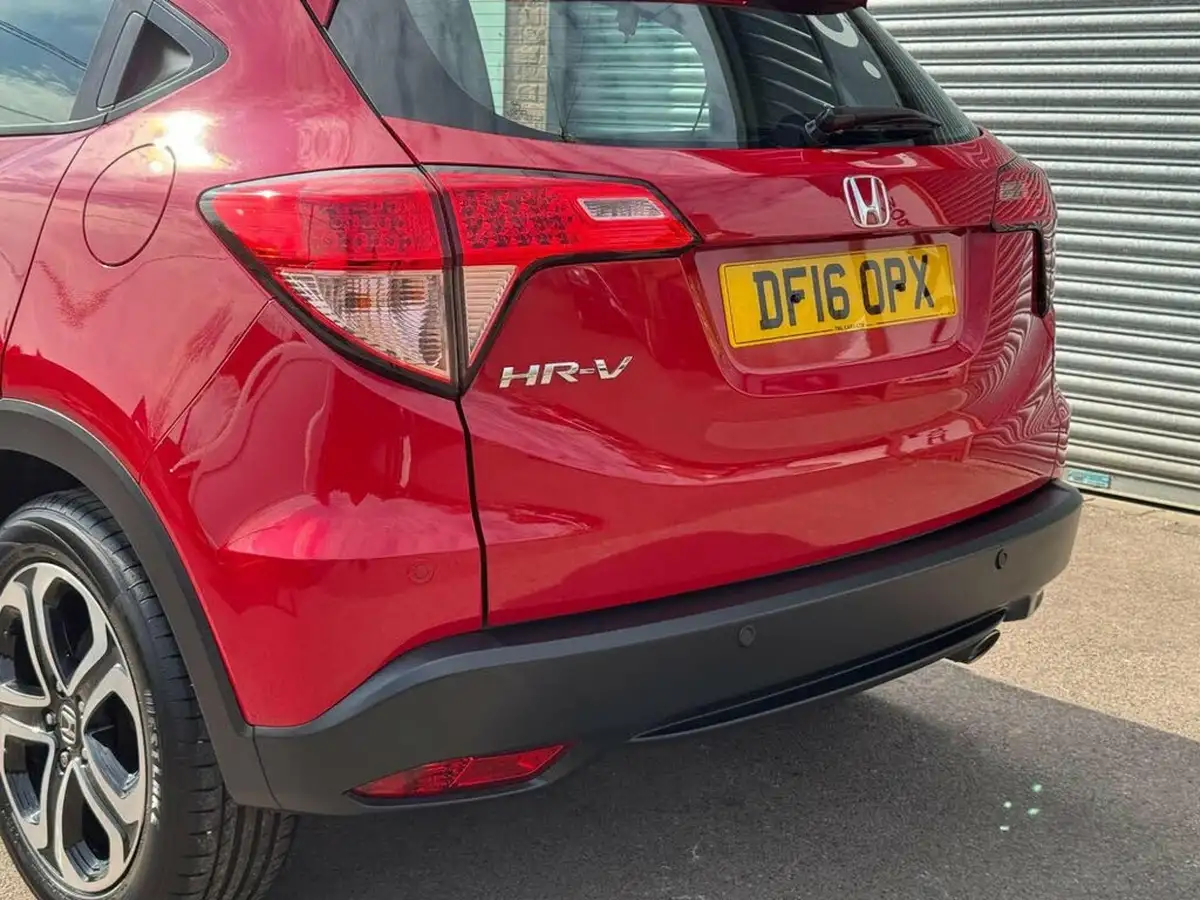 2016-honda-hr-v-16-i-dtec-se-navi-big-6