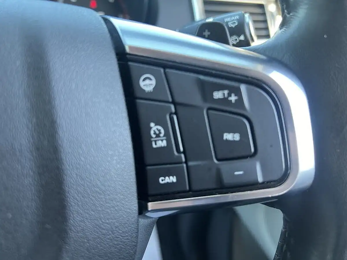 2018-land-rover-discovery-sport-20td4-se-tech-182ps-auto-big-15