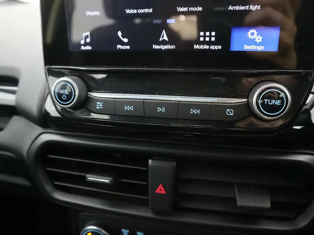 2018-ford-ecosport-10t-titanium-100ps-ss-big-29