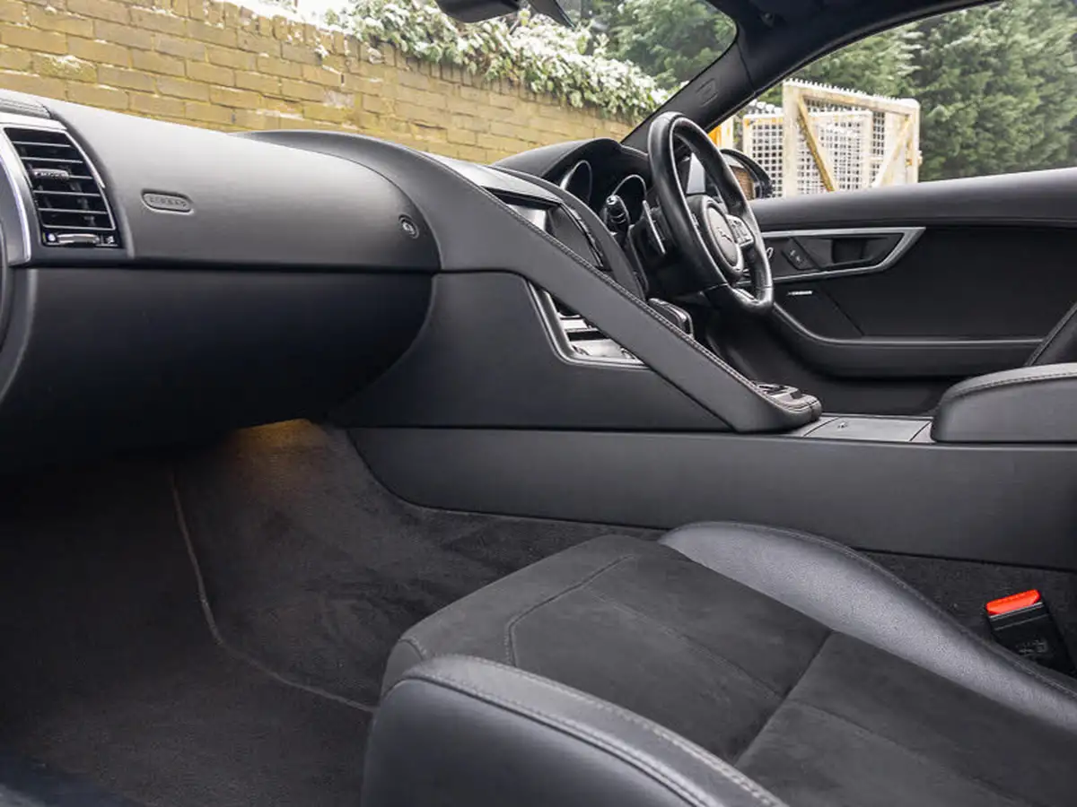 2017-jaguar-f-type-30-v6-sc-r-dynamic-380ps-awd-coupe-auto-big-4