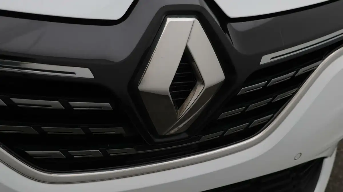 2021-renault-megane-15dci-iconic-sport-tourer-edc-auto-big-22