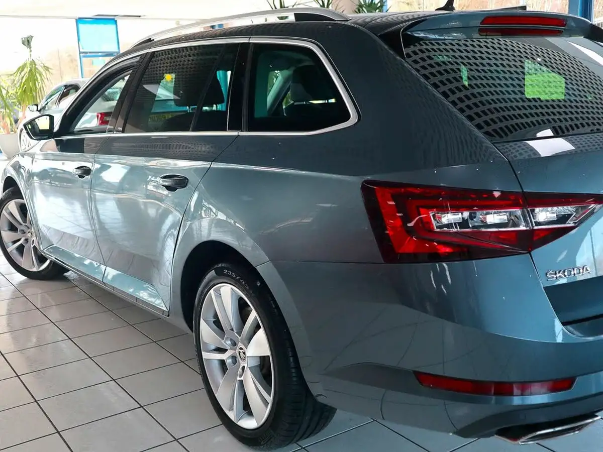 2019-skoda-superb-20-tsi-se-l-executive-estate-big-12