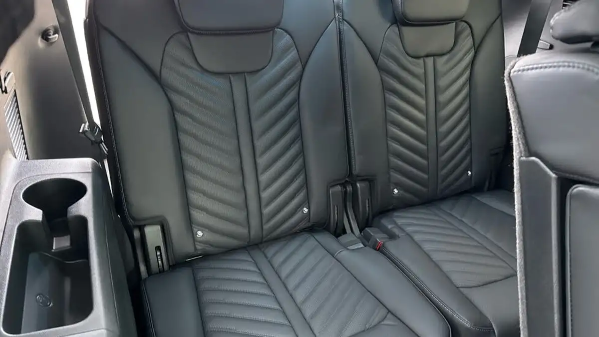2025-kia-sorento-16-t-gdi-4-phev-big-35