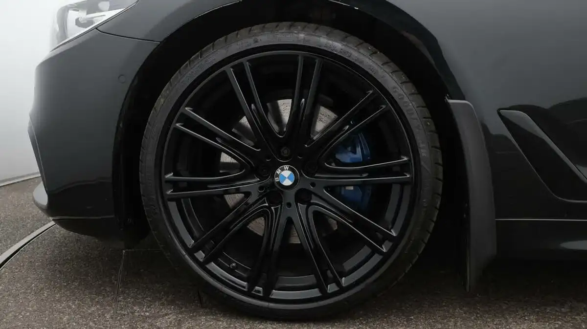 2018-bmw-5-series-30td-530d-m-sport-saloon-4d-big-18