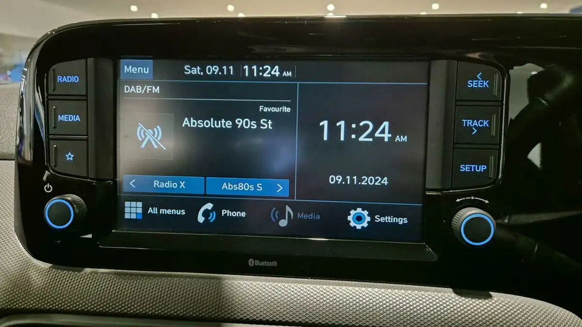 2021-hyundai-i10-12-se-connect-big-59