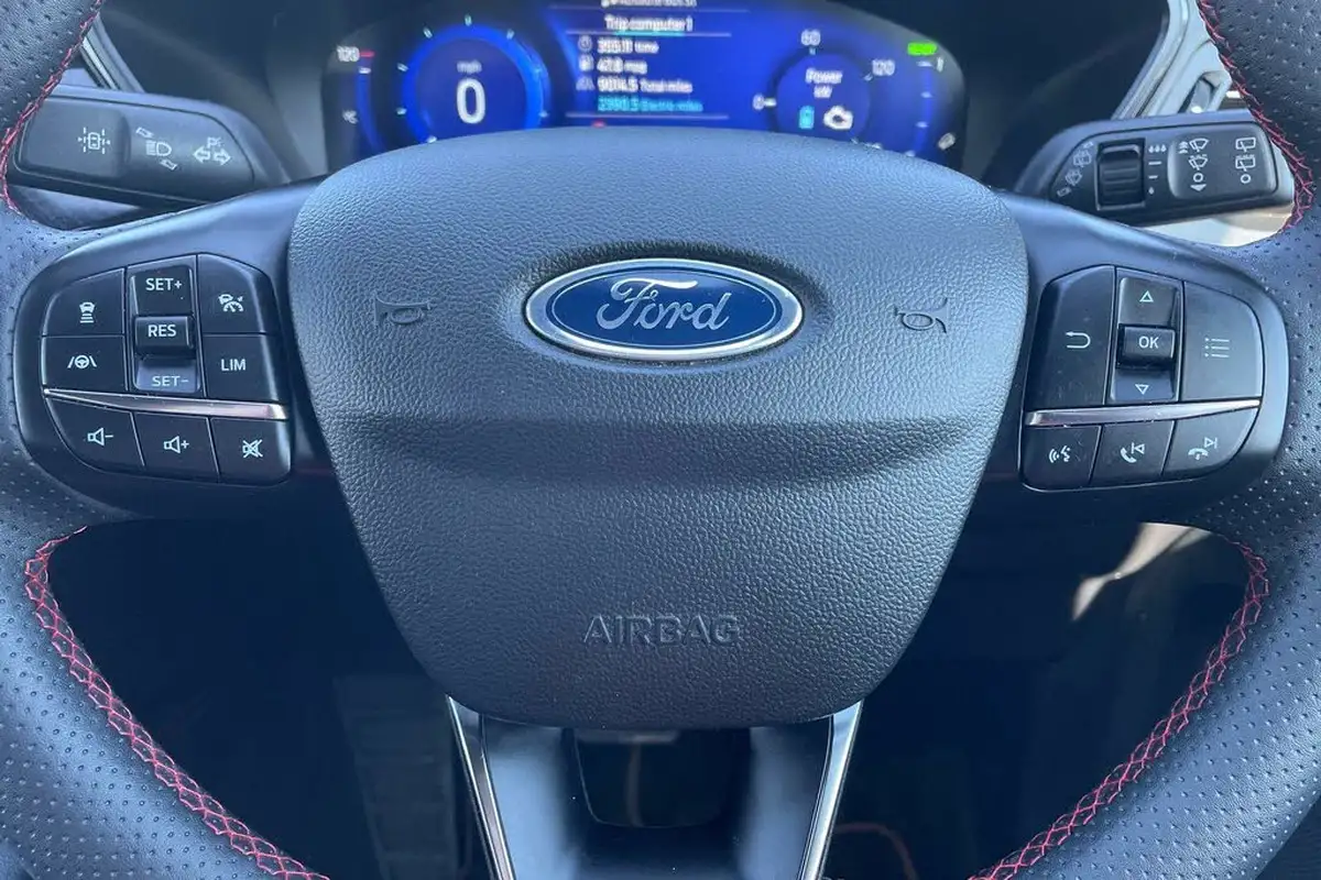 2022-ford-kuga-25t-st-line-edition-190ps-fhev-big-15