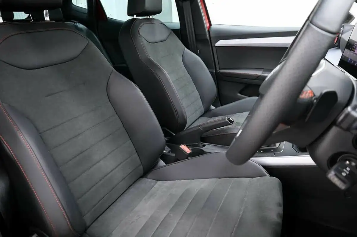 2024-seat-arona-10-tsi-fr-sport-115ps-dsg-big-9