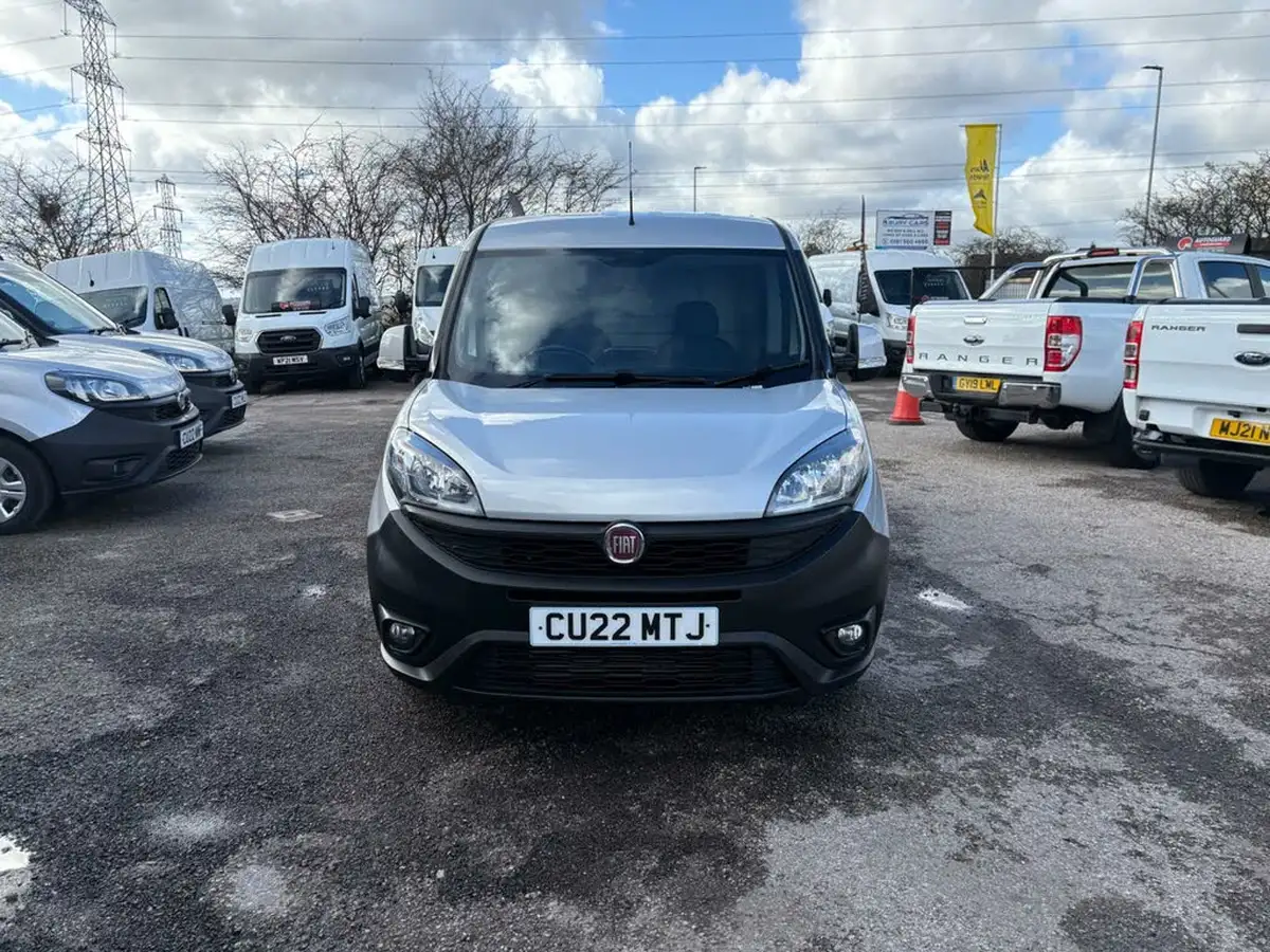 2022-fiat-doblo-cargo-16jtd-l1h1-tecnico-panel-van-big-1