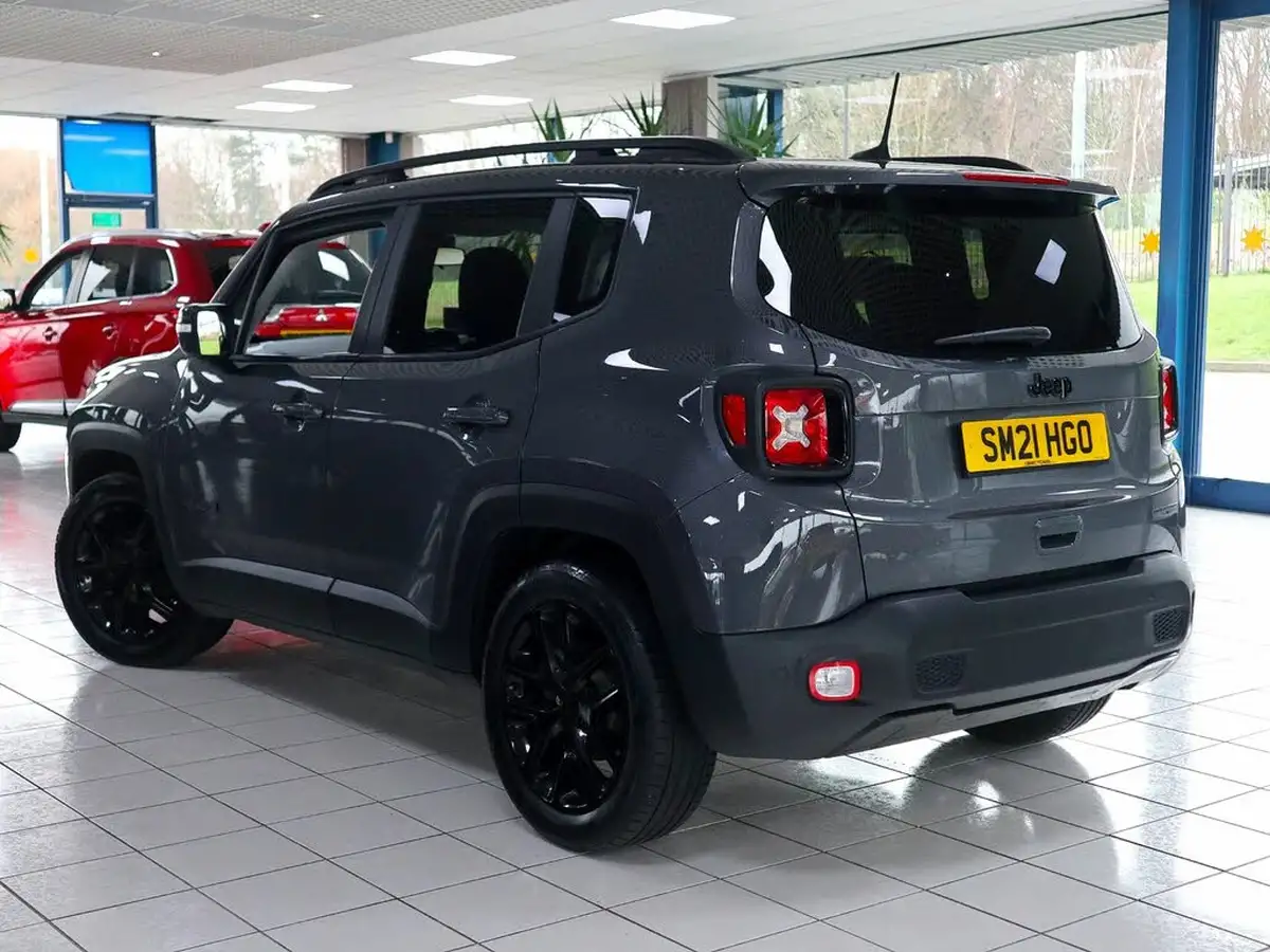 2021-jeep-renegade-10-gse-night-eagle-big-1