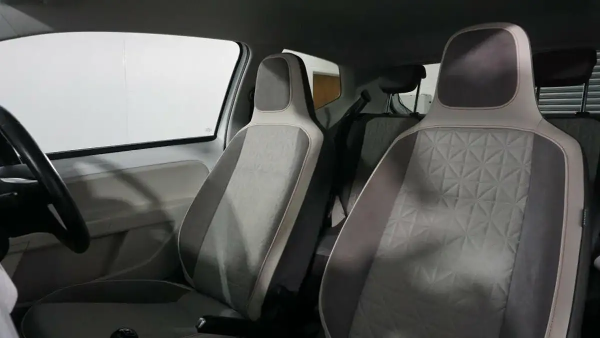 2017-volkswagen-up-10-up-beats-90ps-5d-big-11