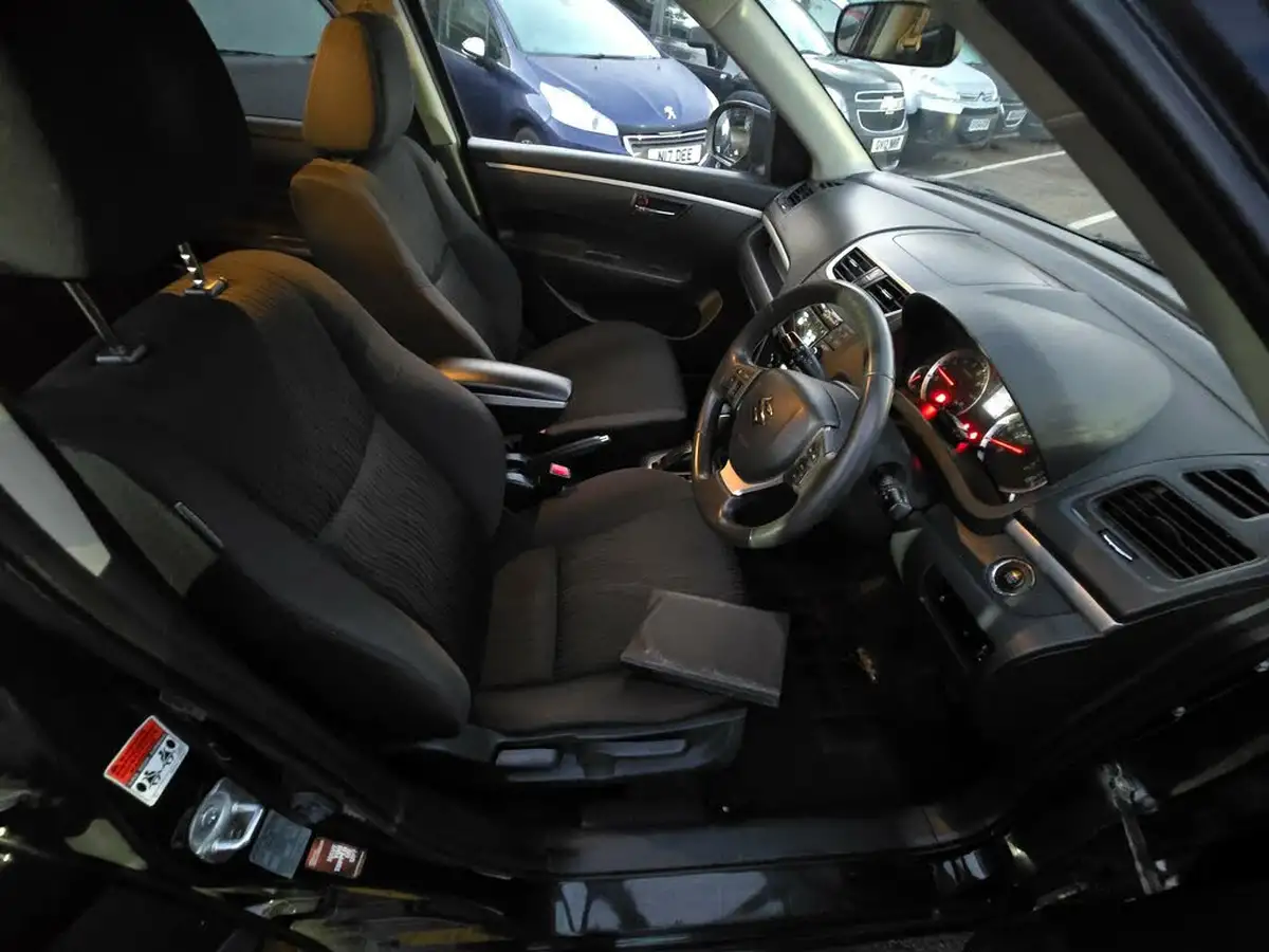 2012-suzuki-swift-12-sz4-5d-auto-big-18