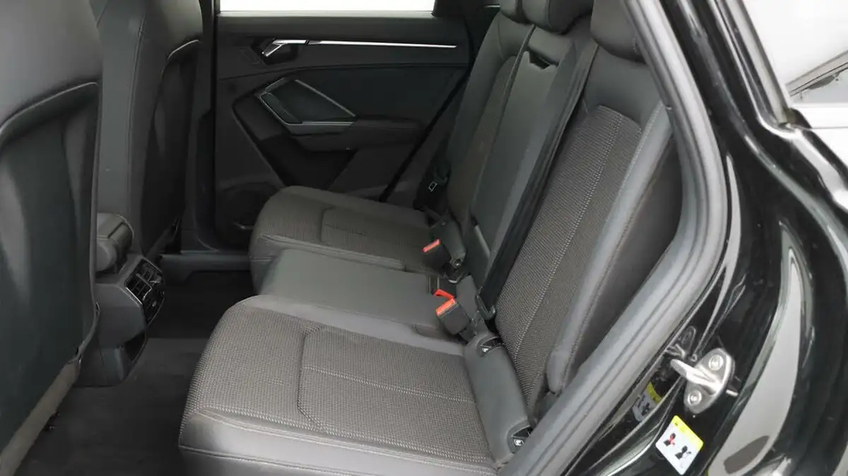 2021-audi-q3-15-35-tfsi-black-edition-cod-station-wagon-big-16