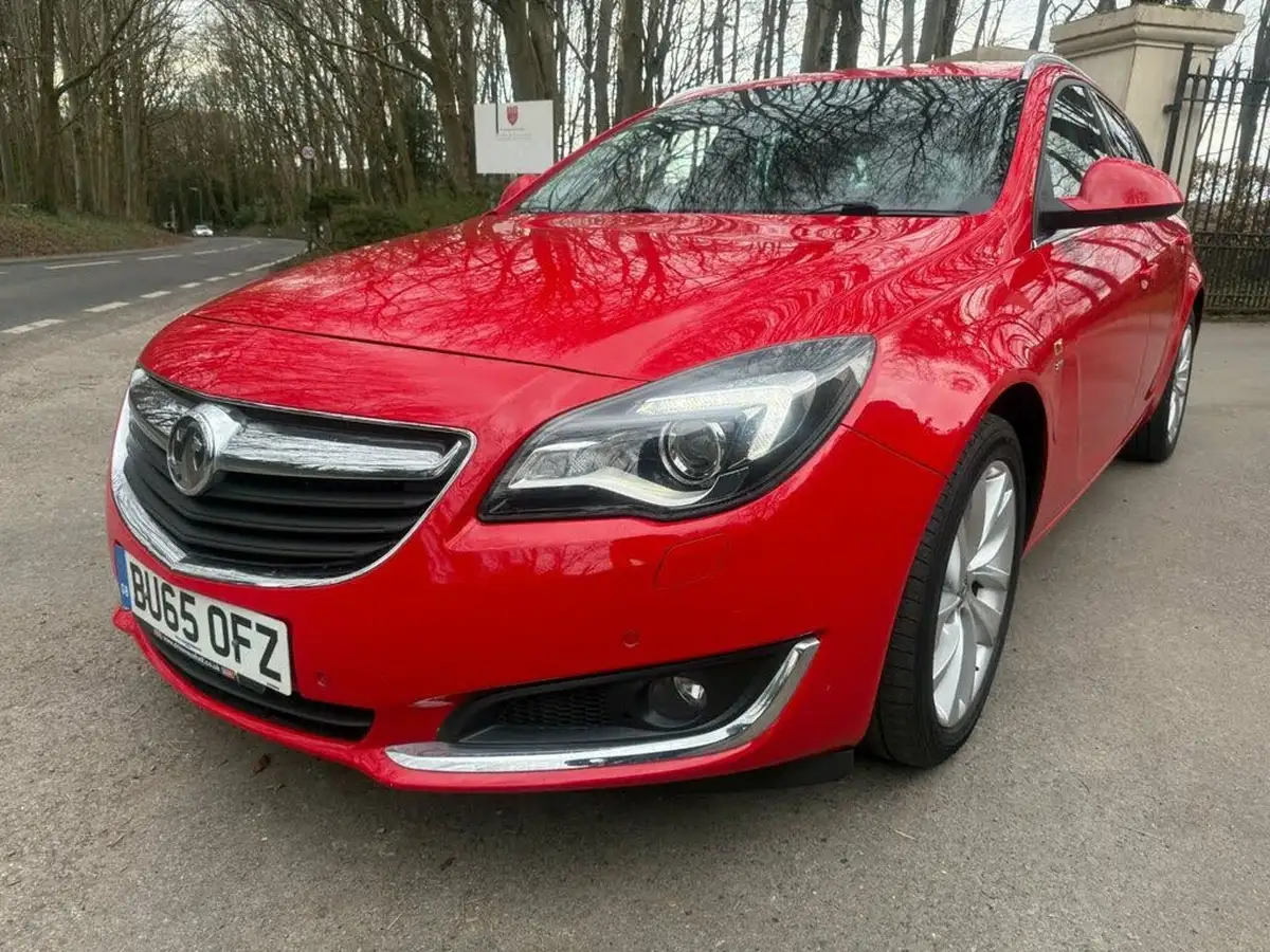 2015-vauxhall-insignia-sports-tourer-20cdti-sri-nav-auto-big-13