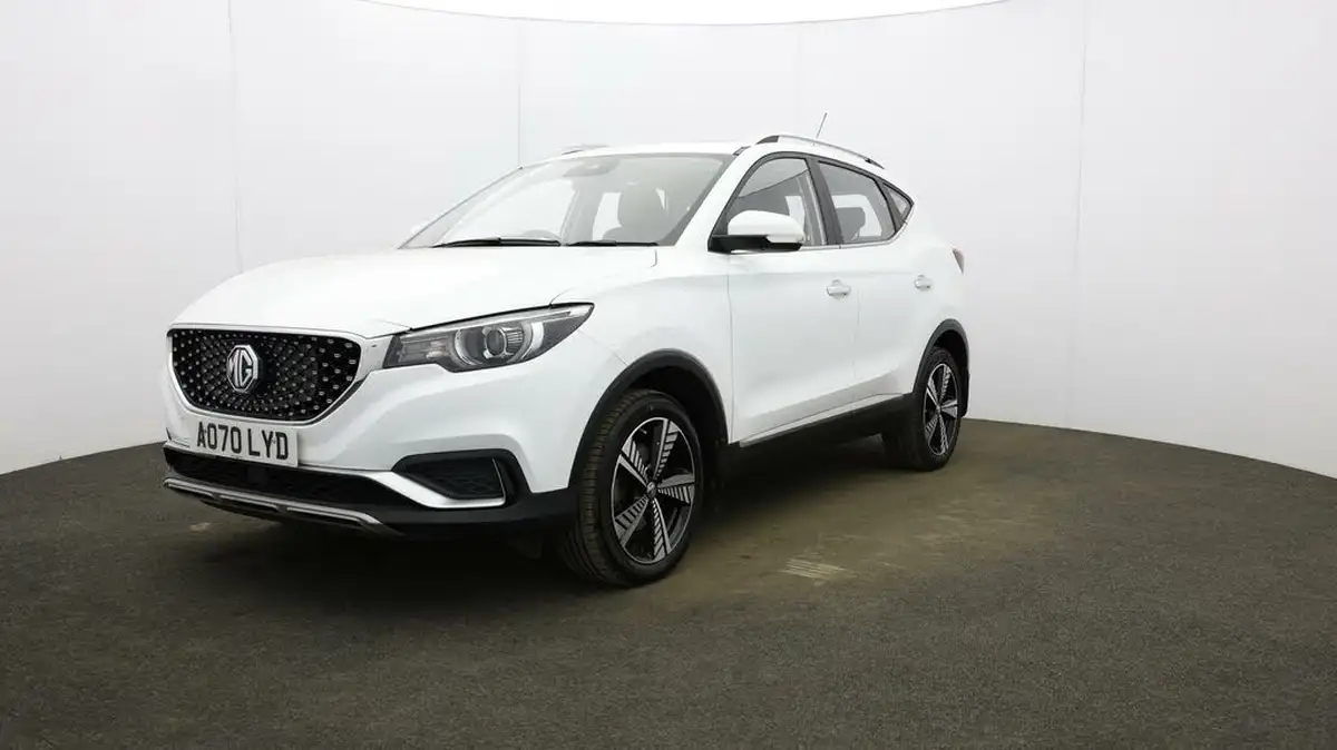 2020-mg-zs-suv-e-exclusive-ev-big-36