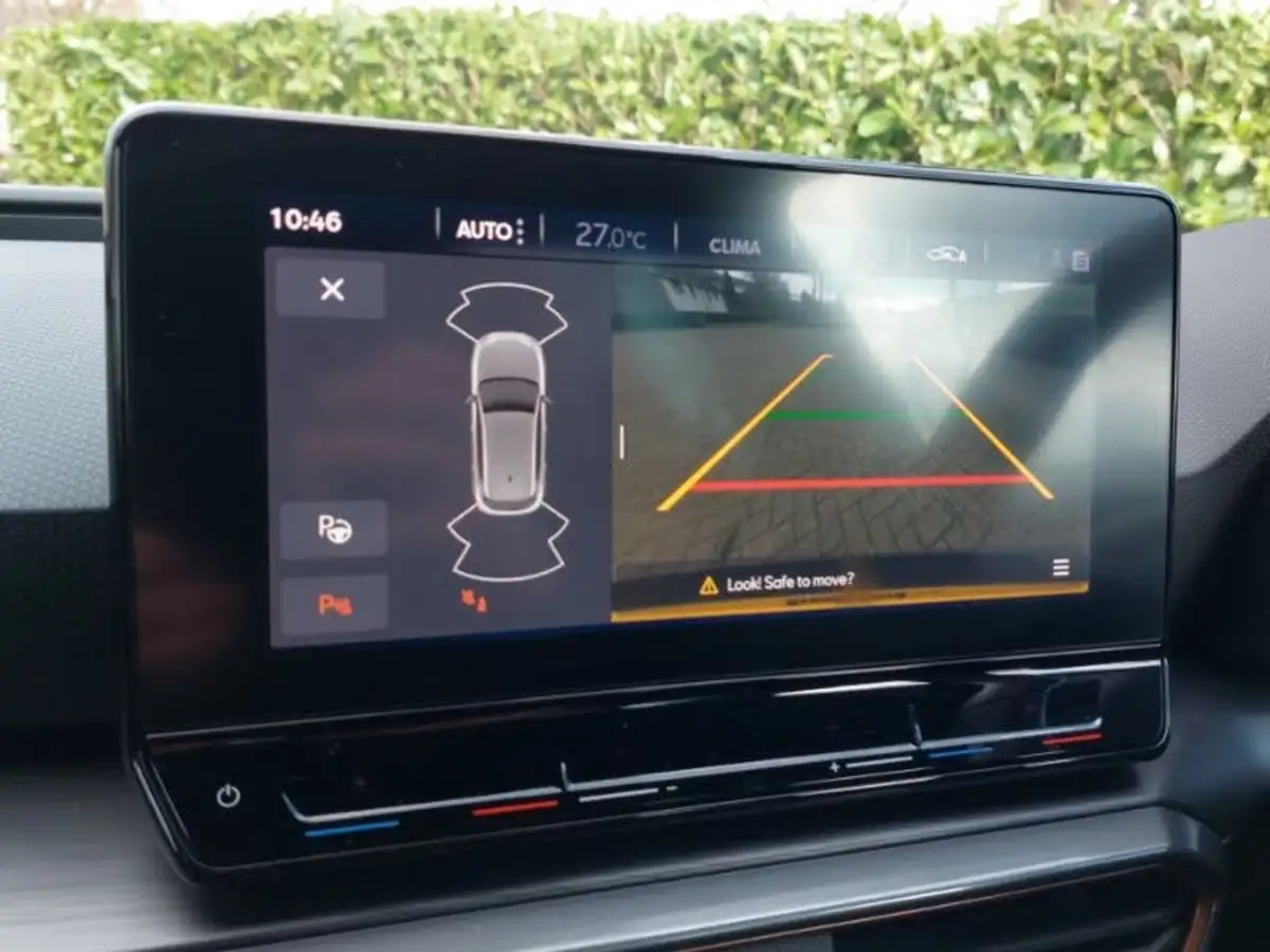 2022-cupra-leon-nf-20-tsi-vz2-245ps-hatchback-big-11