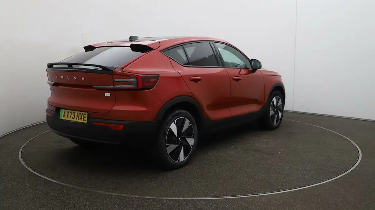 2023-volvo-c40-e-twin-recharge-core-big-52