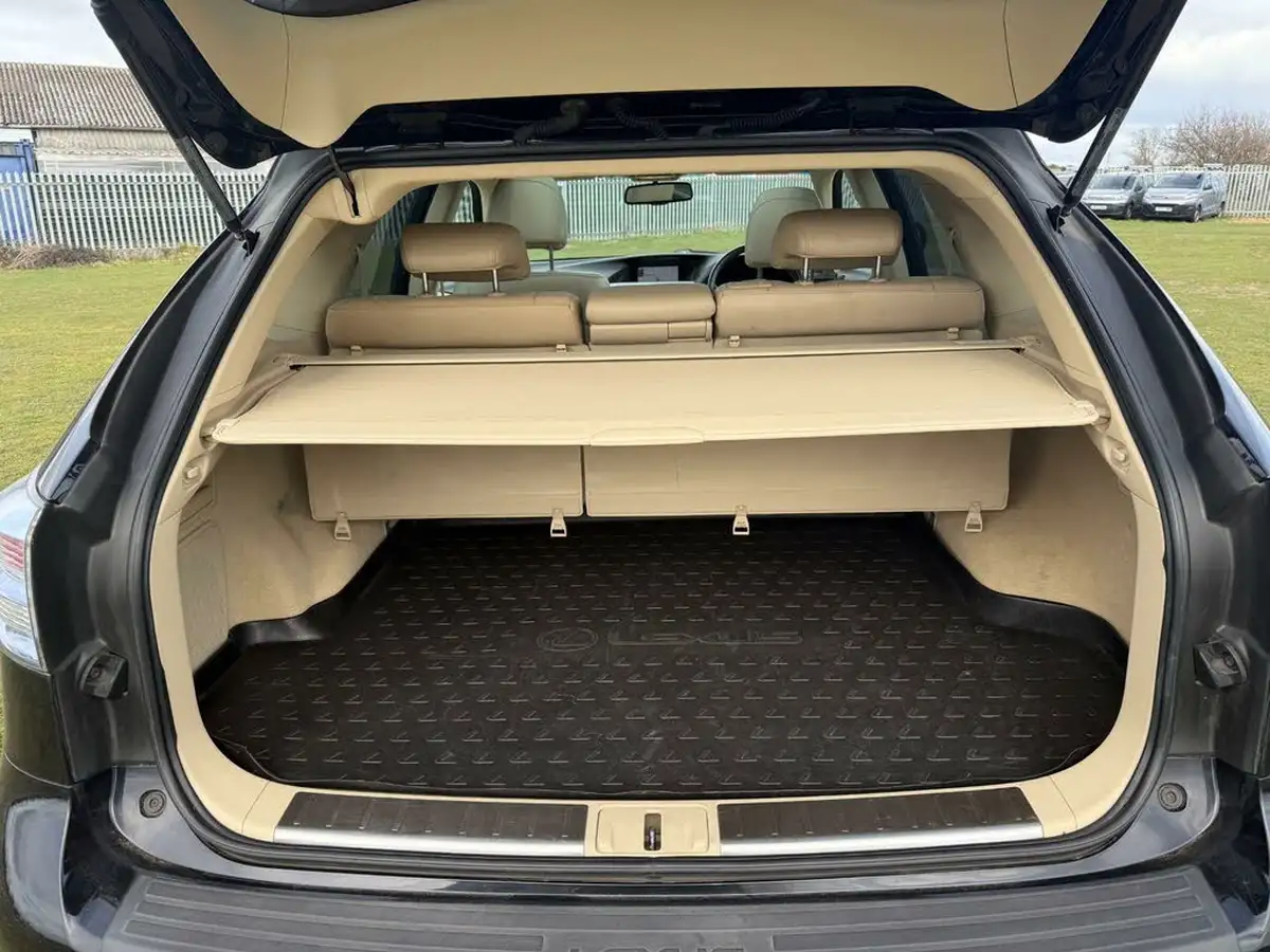 2012-lexus-rx-450h-35-advance-pan-big-21