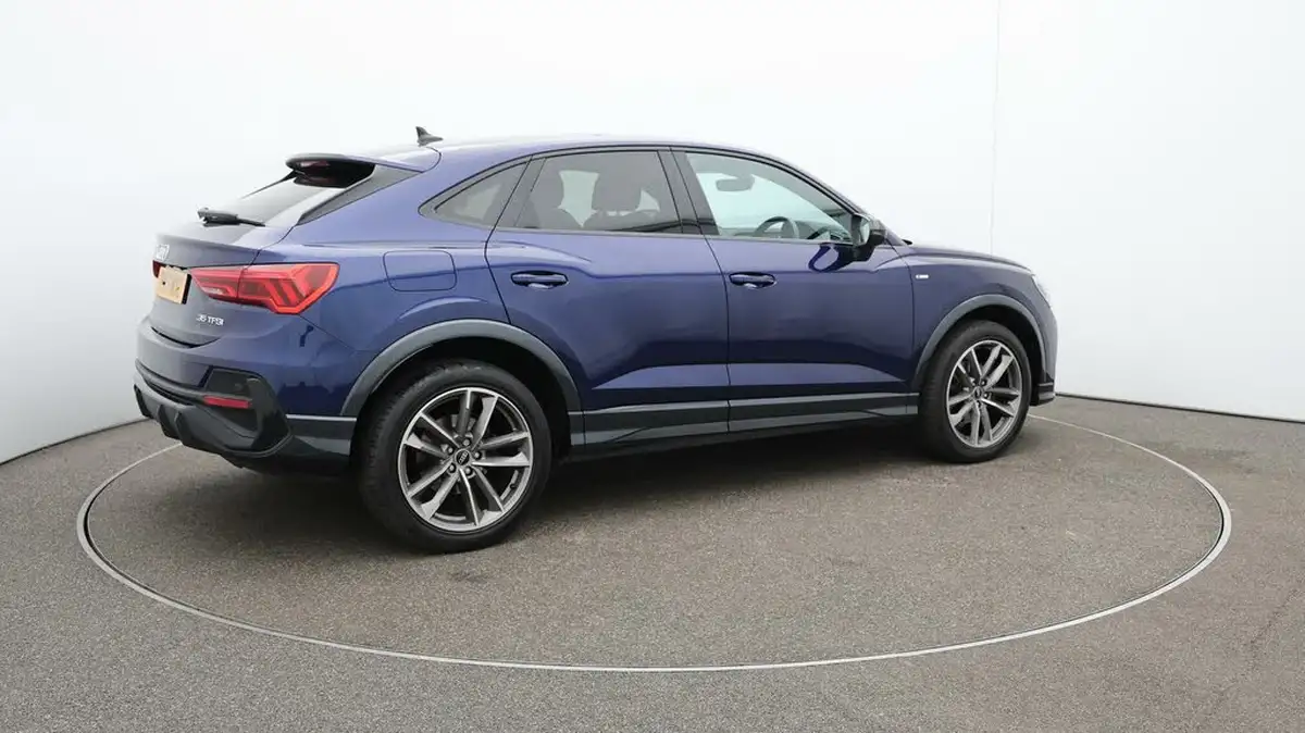 2021-audi-q3-15-35-tfsi-black-edition-cod-sportback-s-tronic-big-52