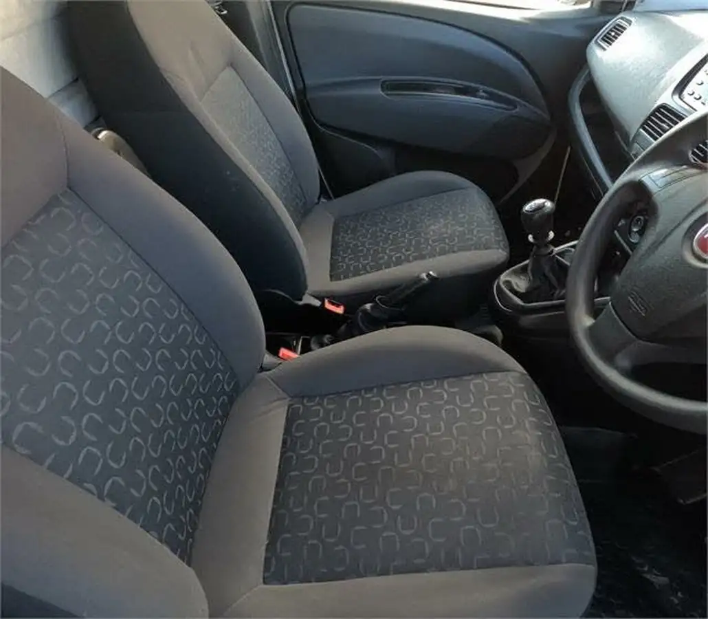2021-fiat-doblo-cargo-16td-l2h1-maxi-tecnico-105bhpeu6dt-panel-van-big-8
