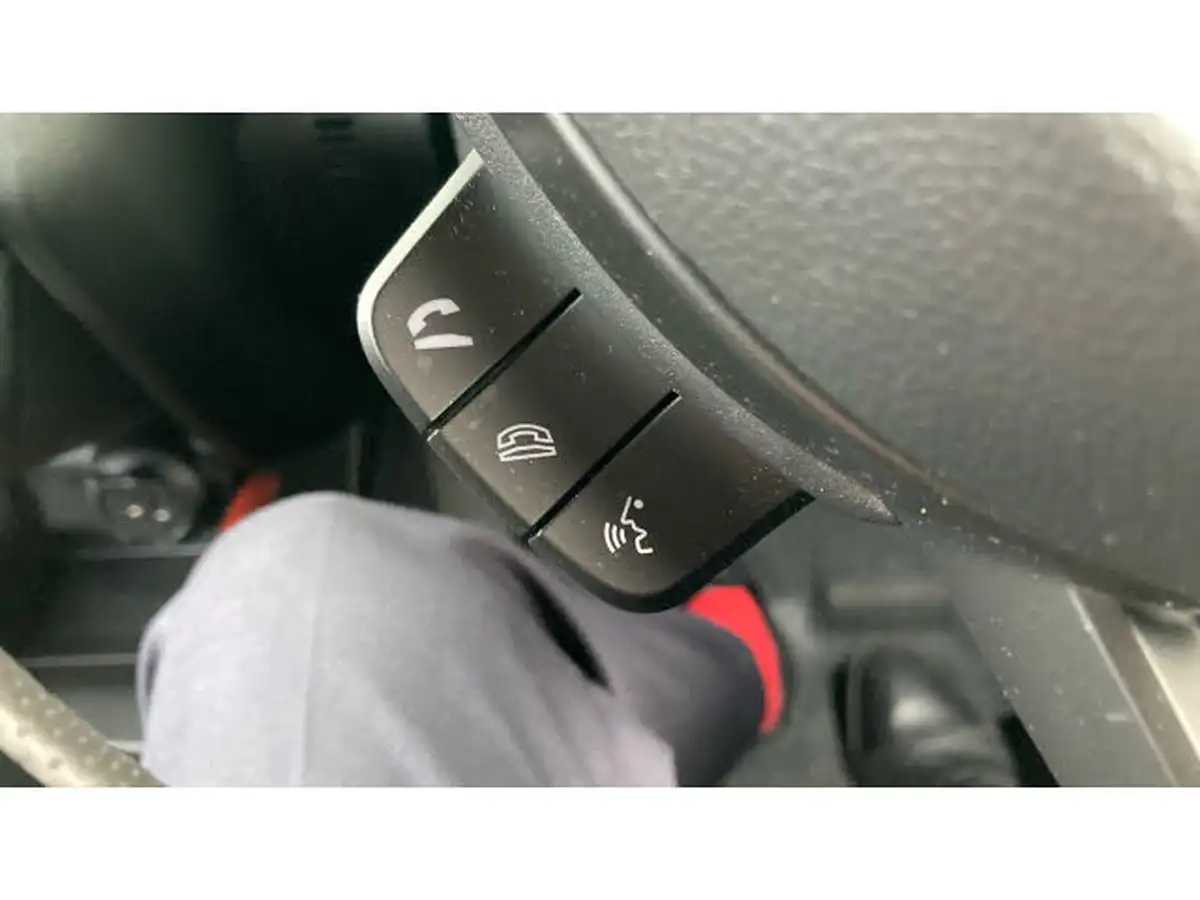 2024-suzuki-swift-14-boosterjet-sport-big-27