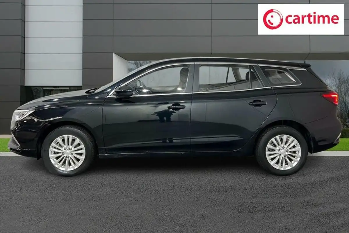 2021-mg-mg5-e-excite-ev-big-2