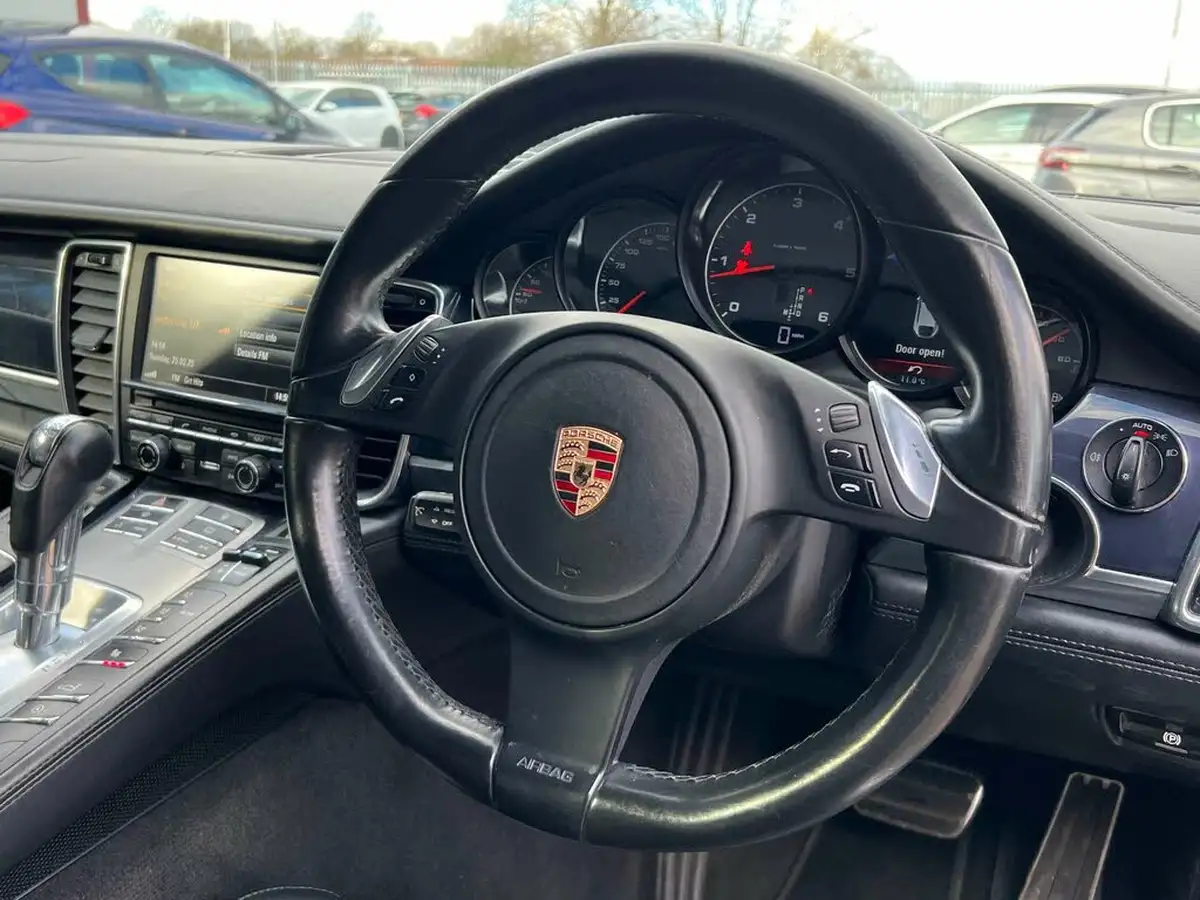 2012-porsche-panamera-30td-diesel-big-28