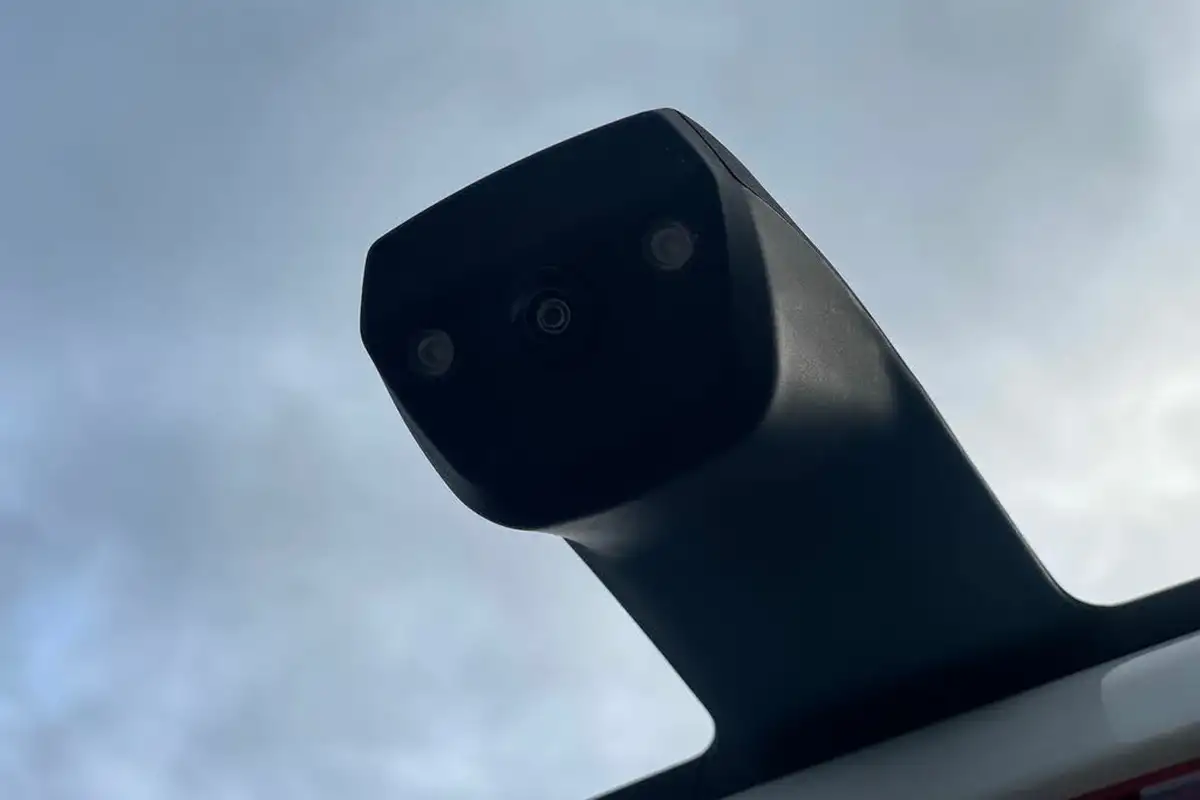 2022-maxus-deliver-9-big-22