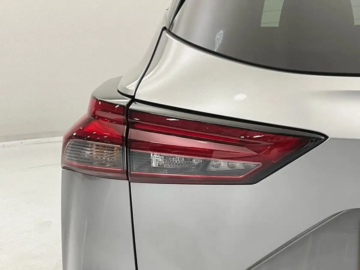 2022-nissan-qashqai-13-dig-t-n-connecta-140ps-big-32