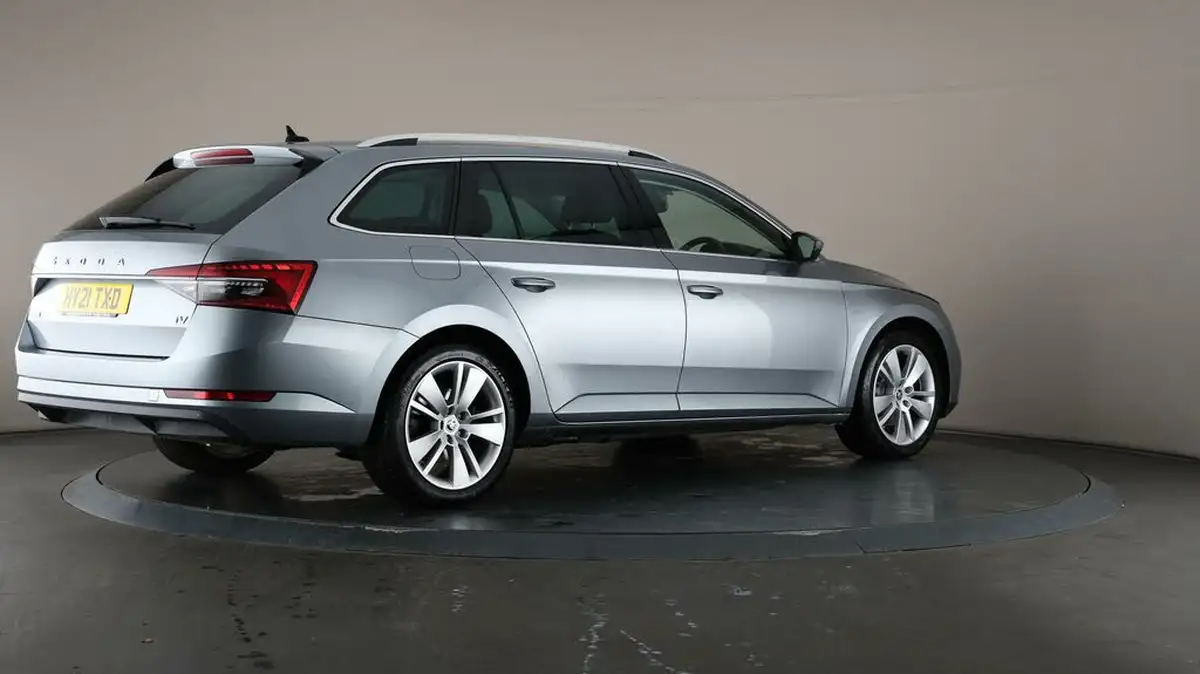 2021-skoda-superb-14-tsi-se-l-estate-big-6